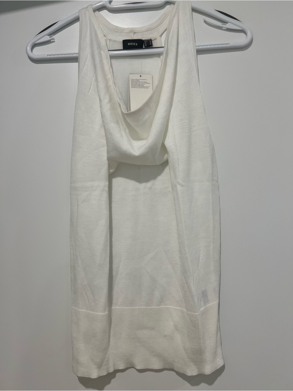 Mexx cowl neck lightweight sweater tank top
